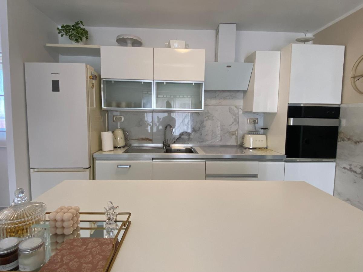 Apartman Bartol Betina  Exterior photo